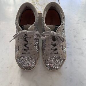 Golden Goose Old School Low Top Sneaker